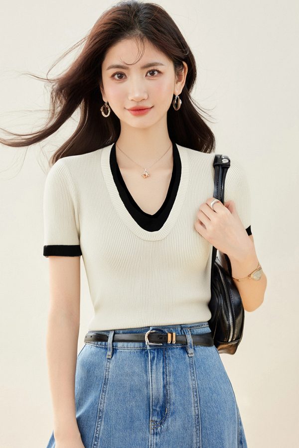 Short sleeve knitted round neck bottoming shirt